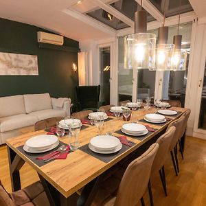 Appartement met Vijf Slaapkamers